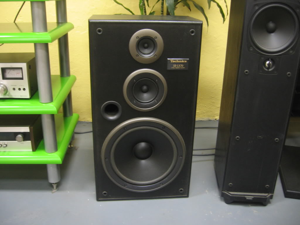 sb lx70 speakers