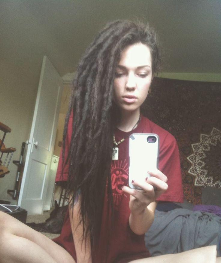 1000 Ideas About Dreadlocks Girl On Pinterest Girl