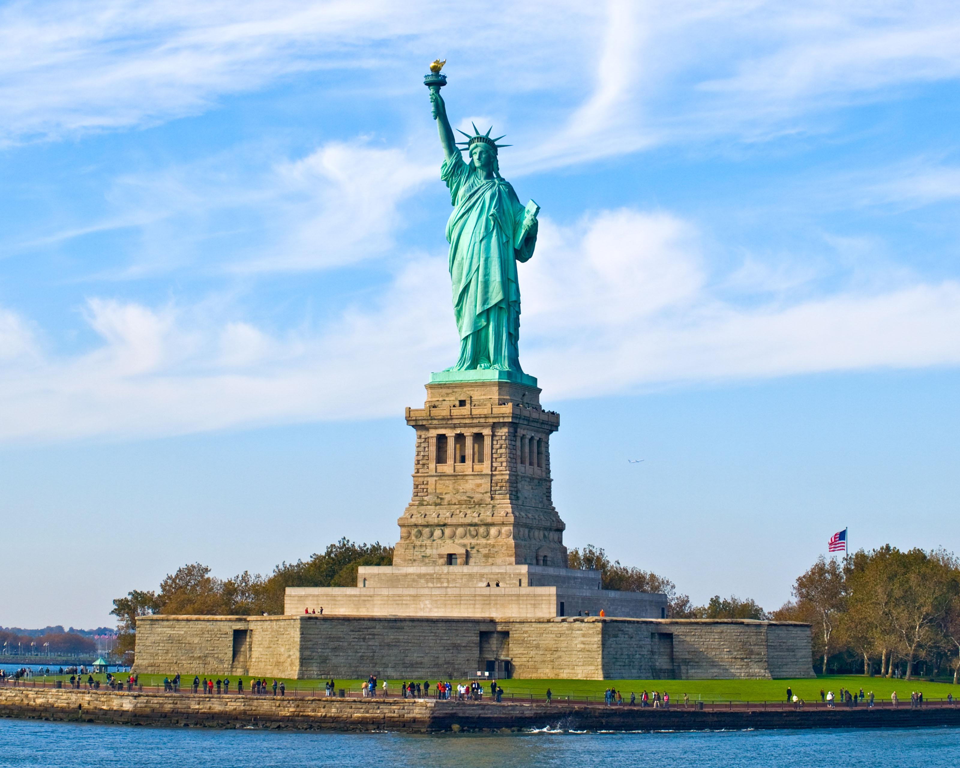 Download - Statue Of Liberty (#580501) - HD Wallpaper & Backgrounds ...