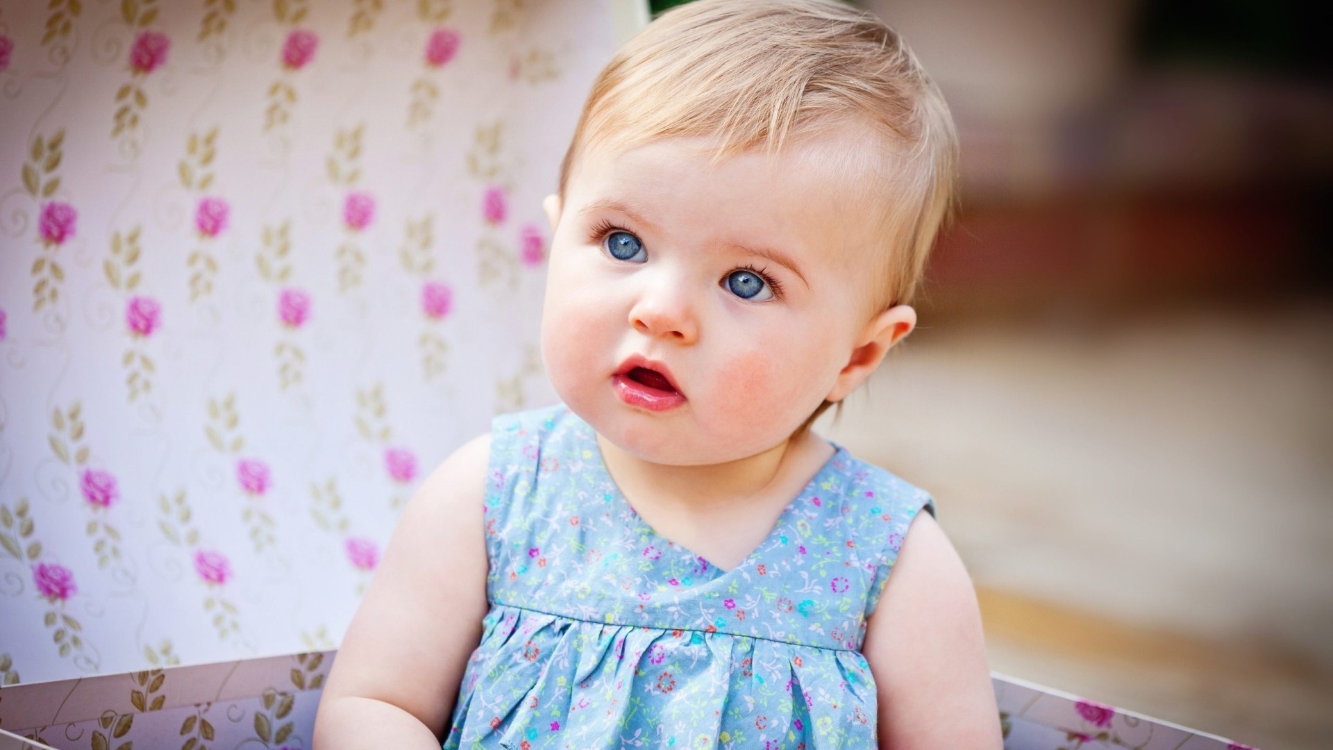 Cute Baby Girl Blue Eyes , HD Wallpaper & Backgrounds