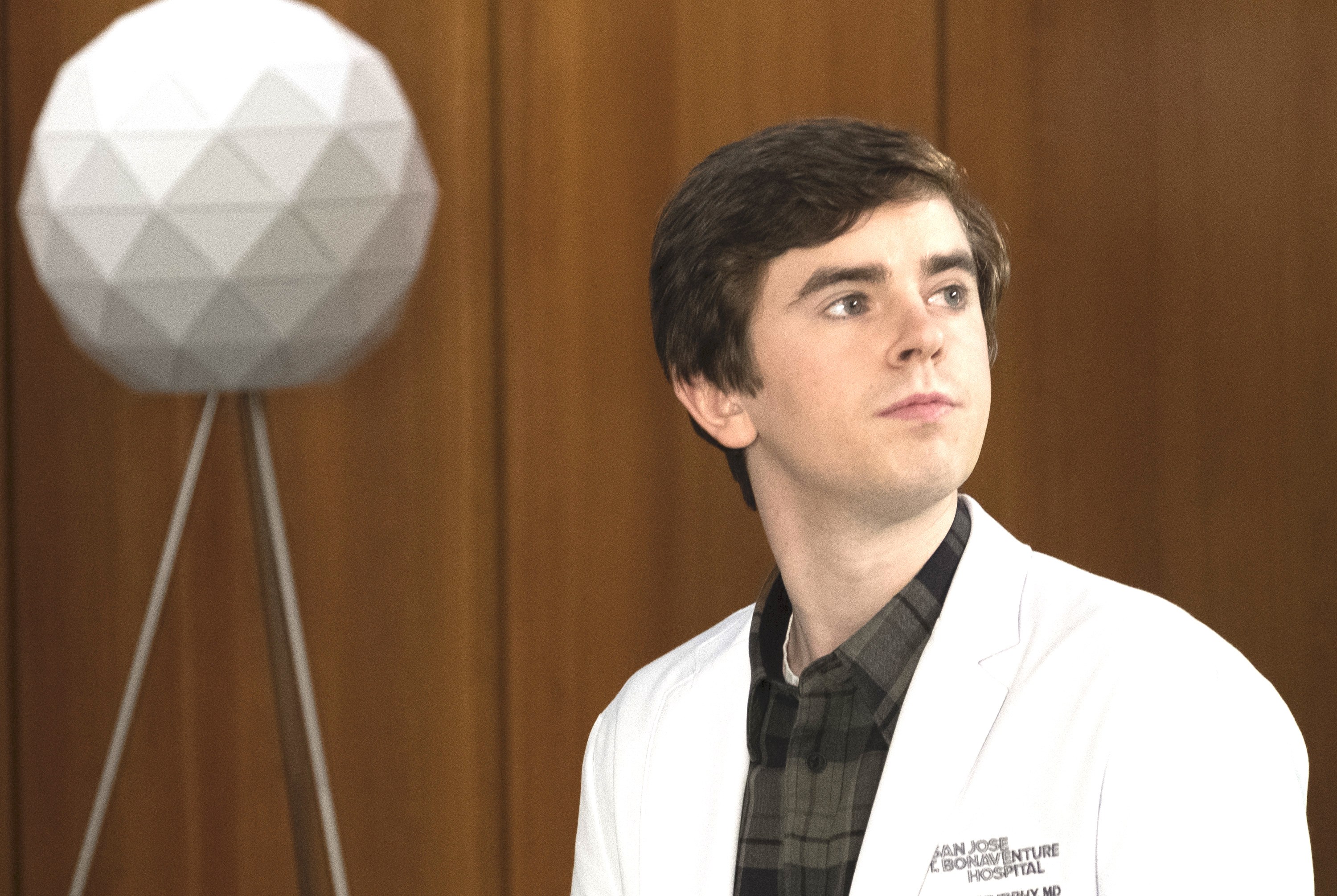 Good doctor. Доктор Шон Мерфи. Хороший доктор сериал Шон Мерфи. Доктор Мерфи хороший доктор. Умный доктор сериал.